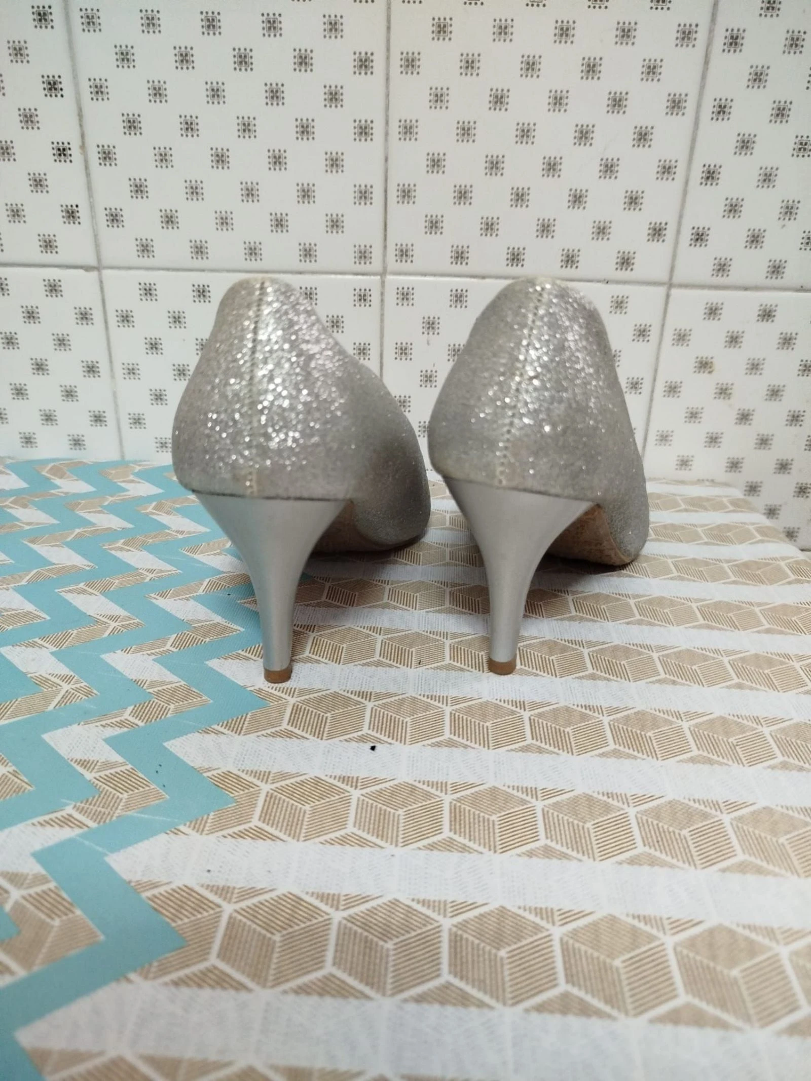Glanzende hakken maat 36 merk wanna 😍 – photo 8